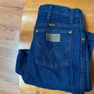 New men’s wrangler